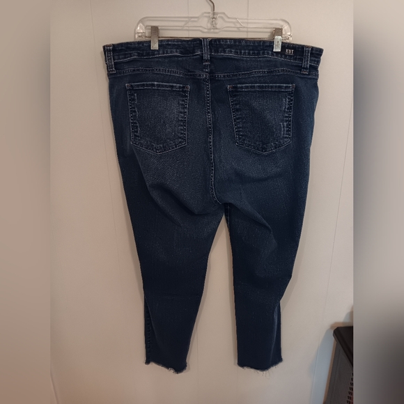 Kut Skinny Crop Raw Hem Ankle Blue Jeans - Picture 3 of 4